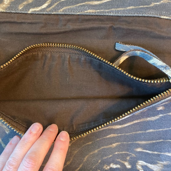 H&M Limited Edition Zebra Print Suede Clutch - Picture 8 of 13